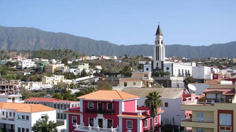 24 horas fin de semana - Sergio Rodríguez, alcalde de El Paso: "Hay algunas viviendas afectadas por el paso de la lava" - Escuchar ahora