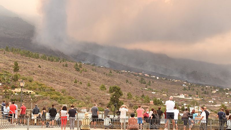 Las mañanas de RNE con Íñigo Alfonso - Ana, evacuada: "Aún estoy pagando la hipoteca. Ahí está todo el sudor de mi frente"