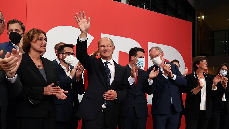 Las maanas de RNE con igo Alfonso - El cambio en Alemania: tranquilo segn el PSOE, inestabilidad para el PP - Escuchar ahora