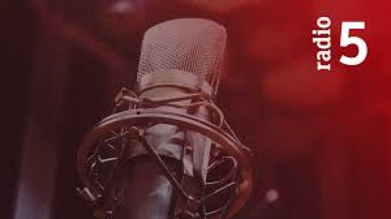 Mesa de redacción - Ellas pueden | Escuchar