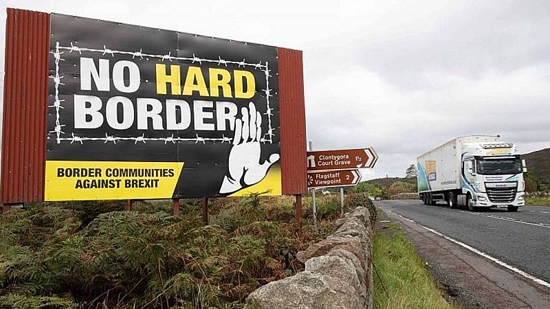 24 horas - La UE propone relajar el protocolo para Irlanda ante las amenazas de Johnson