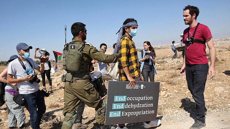 Reportajes 5 continentes - Cisjordania se queda sin agua - Escuchar ahora