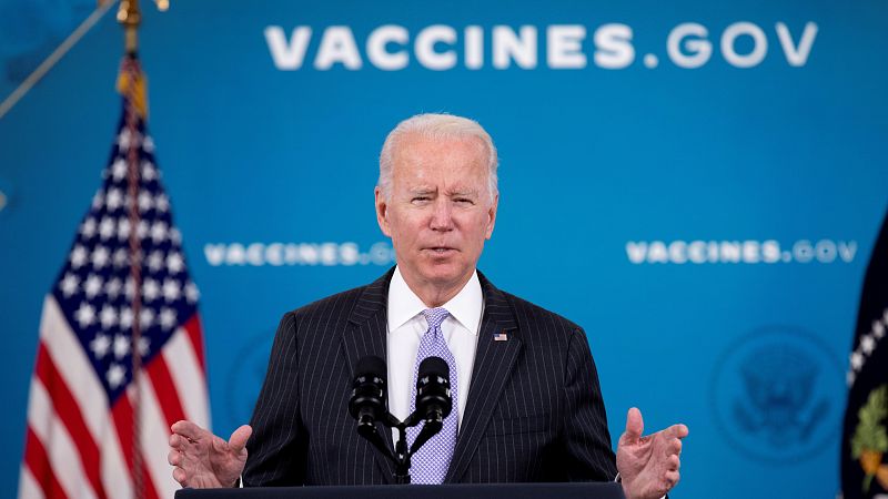 14 horas - Biden obliga a vacunarse antes del 4 de enero a los trabajadores de grandes empresas
