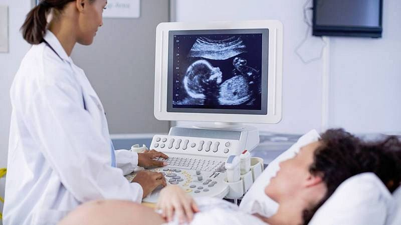 14 horas - Sanidad financiará la reproducción asistida a mujeres sin pareja, lesbianas y personas trans