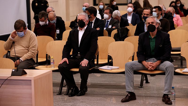 14 horas - Las confesiones marcan la primera jornada del juicio por la trama Gürtel en Boadilla - Escuchar ahora