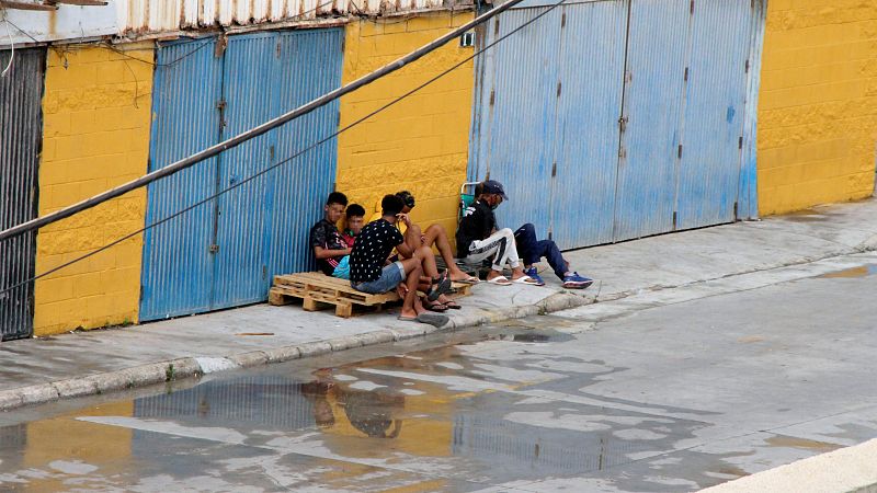 14 horas - Educando a los menores marroquíes en Ceuta: "El principal problema es el idioma"