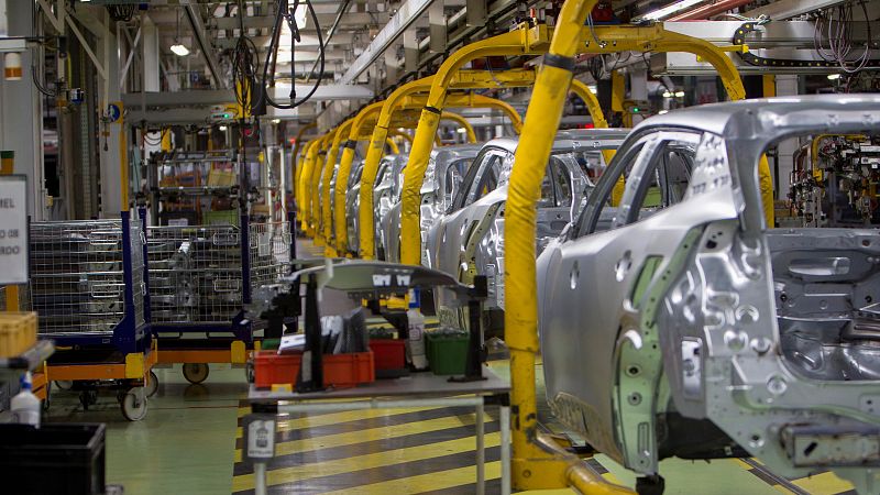 Las mañanas de RNE con Íñigo Alfonso - El sector del automóvil reclama soluciones para afrontar una tormenta perfecta - Escuchar ahora