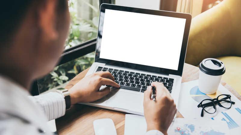 Reportajes 5 Continentes - El efecto contaminante del mundo digital