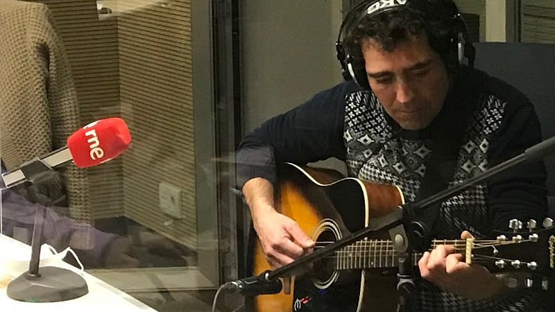 Entre dos luces - El lotero rockero - 17/12/21 - escuchar ahora