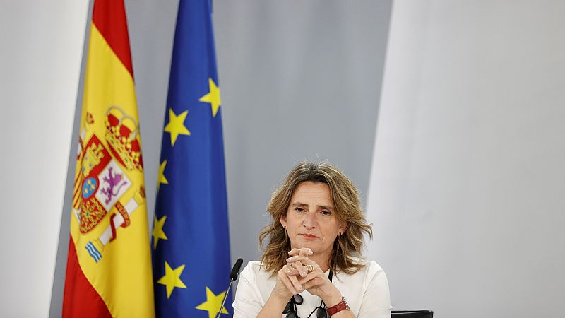 Boletines RNE - España rechaza calificar como energías "verdes" la nuclear y el gas como propone Bruselas