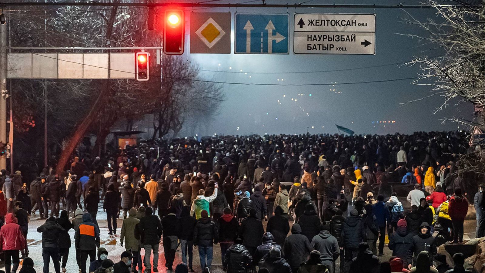 Cinco Continentes - Protestas en Kazajistán por la subida del precio del gas - Escuchar ahora