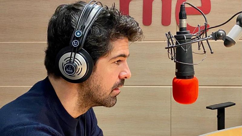 No es un día cualquiera - Miguel Ángel Muñoz - Mano a mano - 08-01-22 - Escuchar ahora