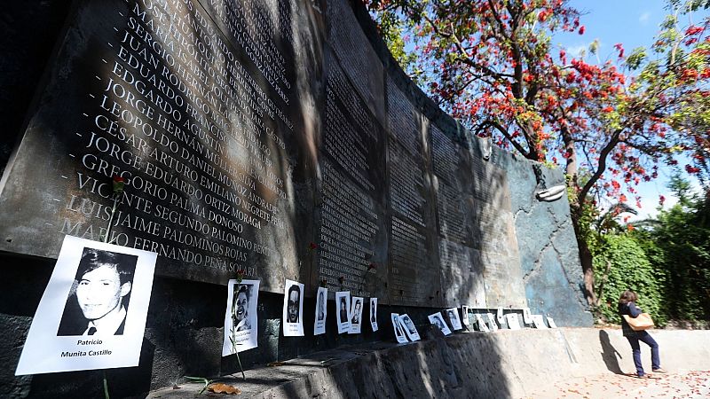 Las Mañanas de RNE - Cafés con el diablo; una voz de alarma sobre la maldad del ser humano - Escuchar ahora