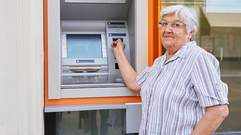 Más cerca - Bibliocajero: una solución sencilla para los pueblos charros -  Escuchar ahora