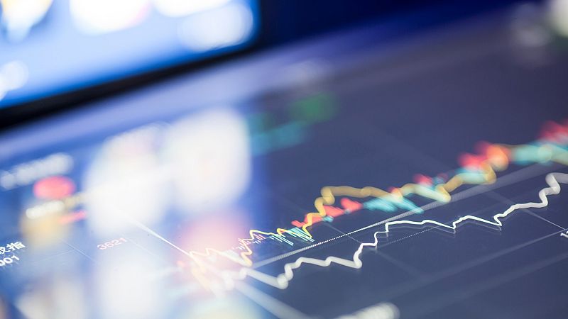 Más cerca - Luces y sombras en el mercado español en 2021 - Escuchar ahora