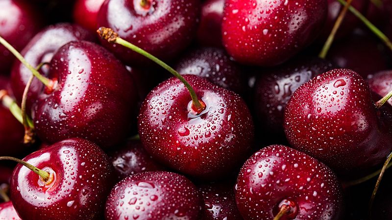 Gente despierta - Un poeta en París - Las cerezas