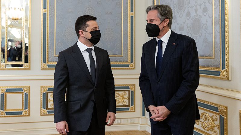 14 horas - Ucrania: máxima preocupación internacional por temor a la intervención rusa