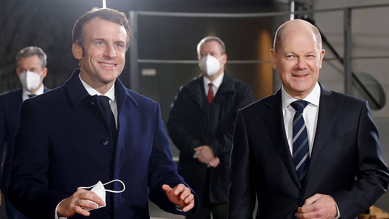 Cinco Continentes - Macron insta a alcanzar de nuevo una "dinámica positiva" en las conversaciones con Rusia