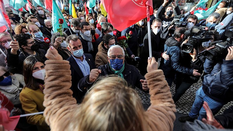 Cinco Continentes -  Los portugueses deciden entre la continuidad y el cambio hacia la derecha - Escuchar ahora