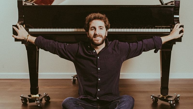 Tercera Vía - El piano continental de Chico Pérez - 29/01/22