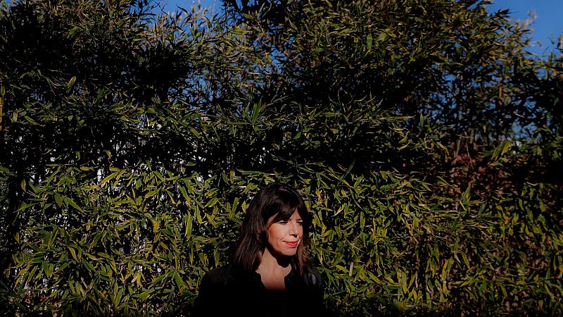 Cinco continentes - Mavi Doñate y su libro 'Bajo la mirada del dragón despierto'