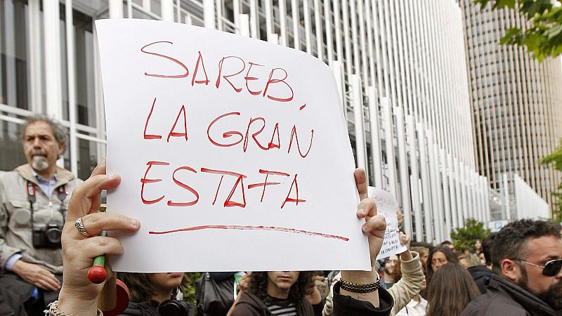 Las mañanas de RNE con Íñigo Alfonso - La accidentada (y ruinosa) historia del 'banco malo'