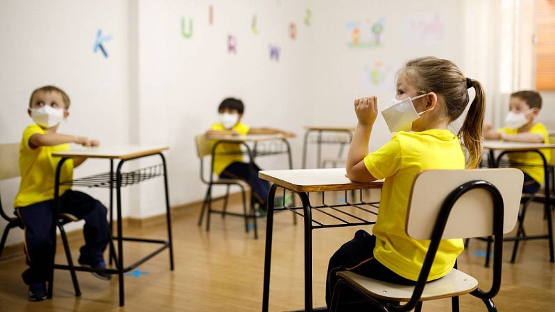 Famílies de Canet demanen al TSJ que no es doni el 25% de castellà