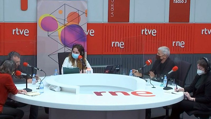 Jornadas de la Feria del Libro de Fráncfort - Mesa redonda con Manuel Vilas, Marta Sanz, José Ovejero y Elena Medel - Escuchar ahora