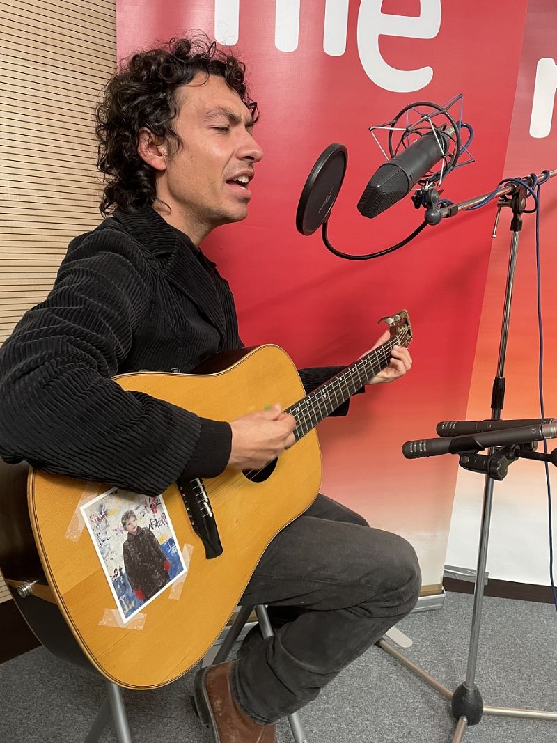 Entrada Anticipada - 18/02/2022 - ROGER PISTOLA - Escuchar ahora.