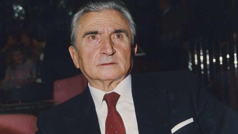 La bisagra - Miguel Muñoz - La bisagra | Escuchar