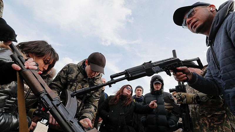 14 Horas - Rusia espera recibir 15 trenes con refugiados ucranianos en las próximas 24h