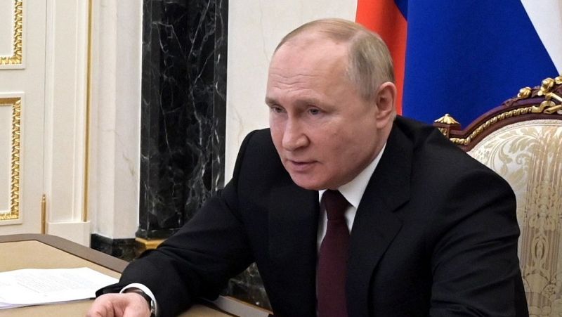 24 horas - Putin reconoce la independencia de las regiones separatistas de Ucrania