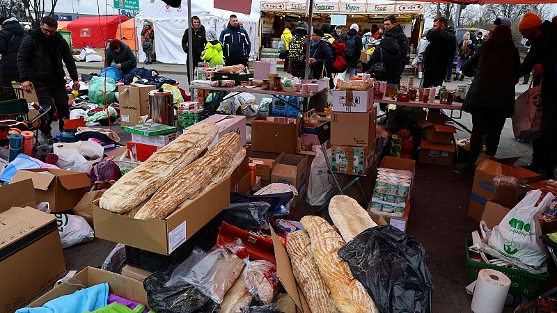 14 horas fin de semana - RNE en Leópolis | Restaurantes con un mismo objetivo: "Dar de comer a Ucrania" - Escuchar ahora