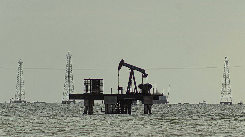 Cinco continentes - Washington y Caracas se sientan a negociar