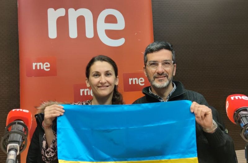 Entrevista con Juan Miguel Varea y Lenka Juchova - Escuchar ahora.