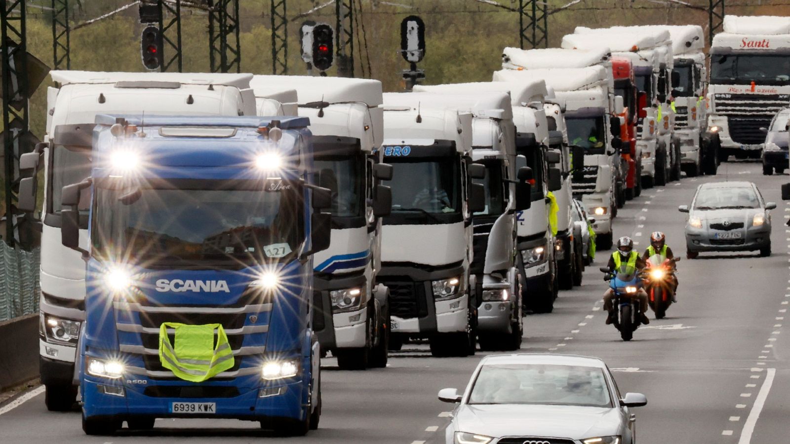 Las Mañanas de RNE con Íñigo Alfonso -  CETM: "No hay motivos para mantener los paros" - Escuchar ahora