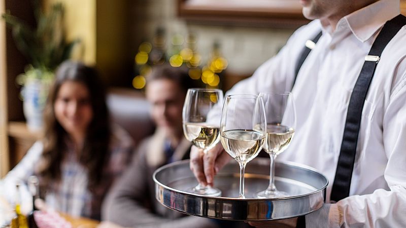 Más cerca - La hostelería de Málaga, a la búsqueda de trabajadores - Escuchar ahora