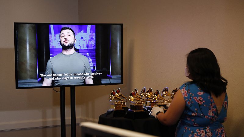 Las mañanas de RNE con Íñigo Alfonso - La guerra de Ucrania, presente en la 64 edición de los Grammy