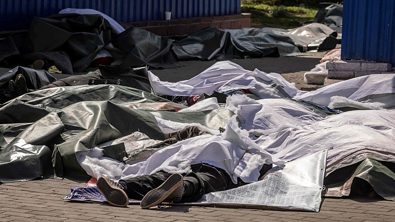 Cinco Continentes - Un ataque causa medio centenar de muertos en Kramatorsk