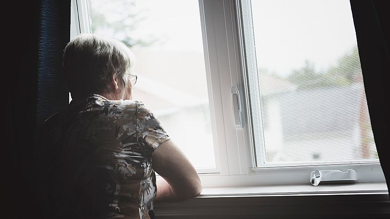 Más cerca - La soledad no deseada: la pandemia silenciosa tras la Covid