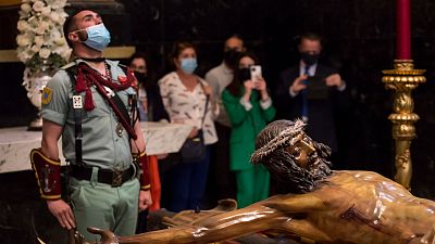 M�s cerca - La Legi�n vuelve a trasladar al Cristo de la Buena Muerte - Escuchar ahora