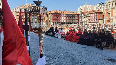 M�s cerca - Las claves del preg�n y el serm�n de las Siete Palabras - Escuchar ahora