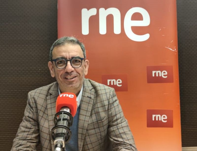 RNE Murcia. Entrevista con José Manuel López Nicolás, científico y divulgador - Escuchar ahora