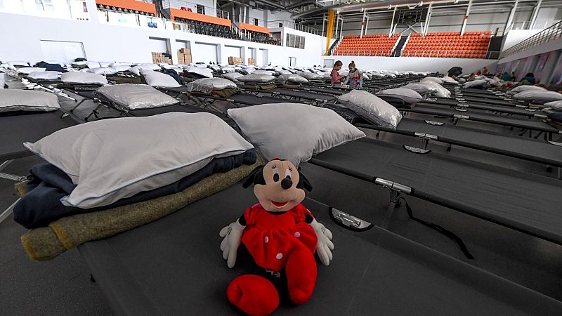 24 horas fin de semana - El primer hotel para madres de la guerra en la frontera polaca - Escuchar ahora