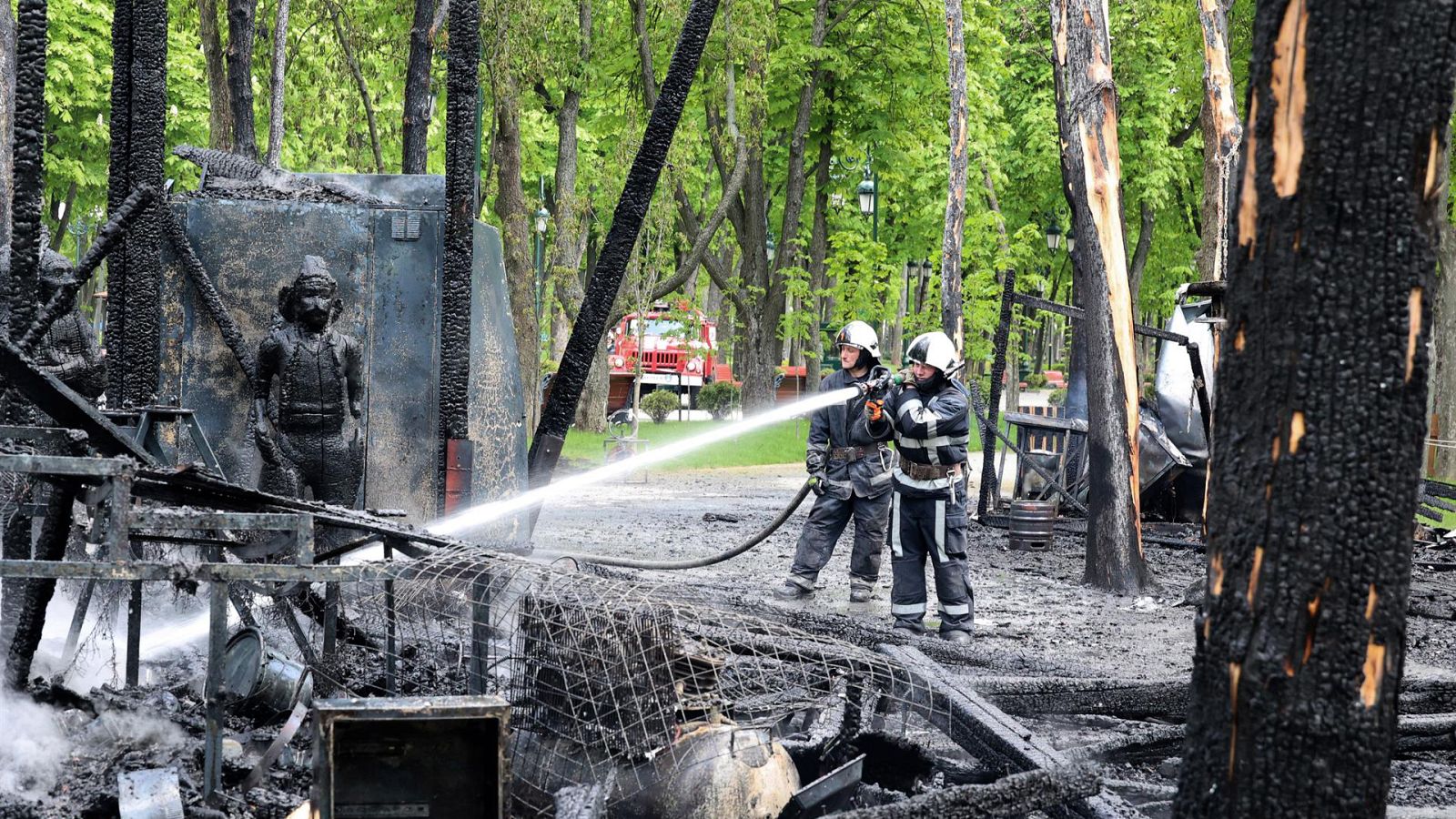 Las mañanas de RNE con Íñigo Alfonso - Teniente Gan Pampols: "La guerra no terminará el día 9 con toda seguridad" - Escuchar ahora