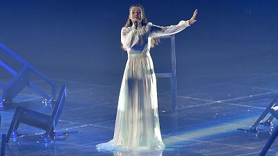 Tarde lo que tarde - Las baladas triunfan en la primera semifinal de Eurovisin 2022 - Escuchar ahora