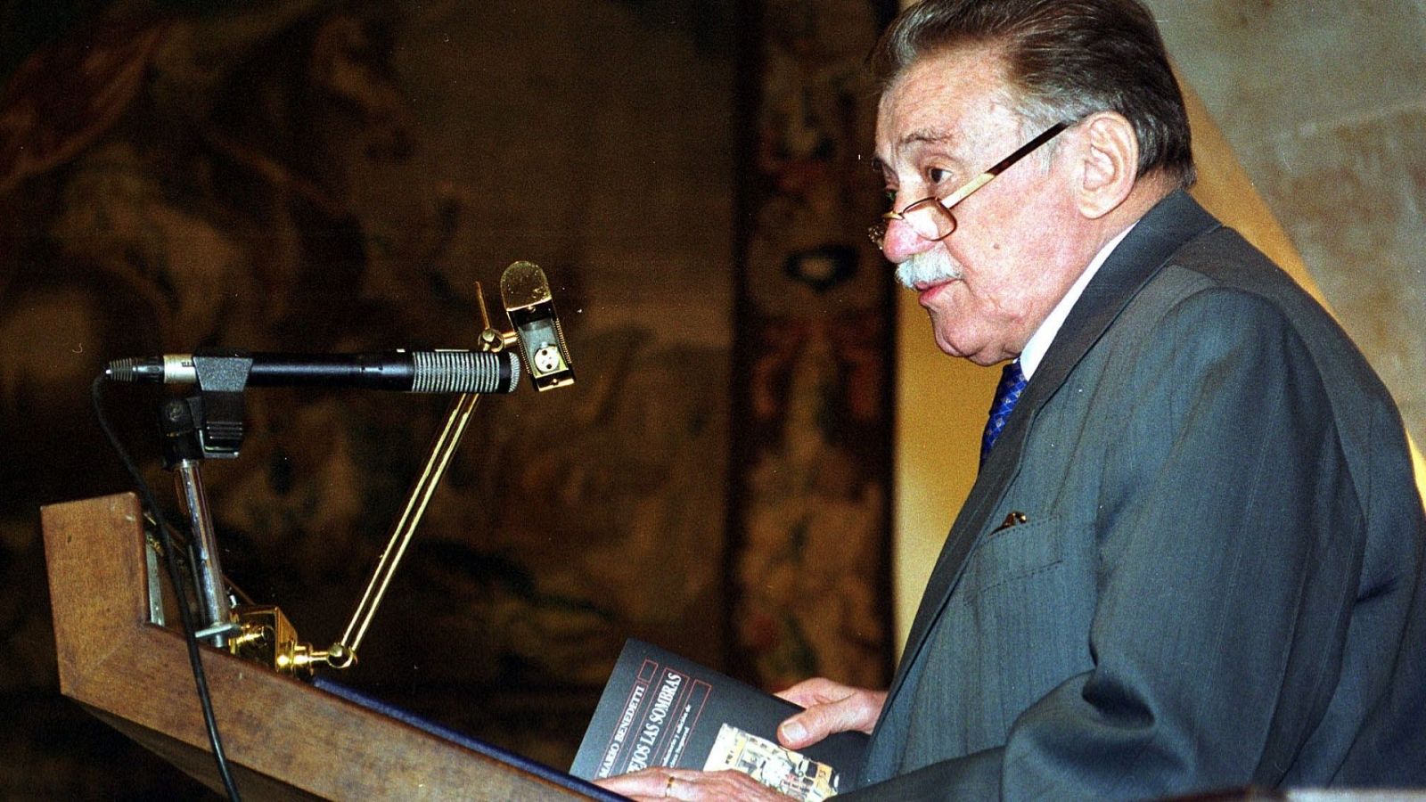 No es un día cualquiera - Pepa Fernández entrevista a Mario Benedetti - Escuchar ahora