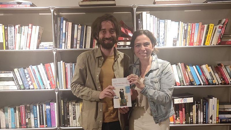 Libros de arena - Juan Gómez Bárcena y 'Lo demás es aire'