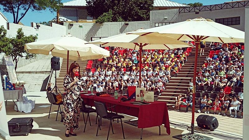 La estación azul de los niños - 700 pasajeros en Puente Genil - Escuchar ahora
