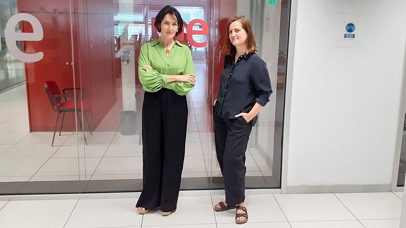 Tarde lo que tarde - A. González Sinde y Gabriela Ybarra presentan 'El Comensal' - Escuchar ahora